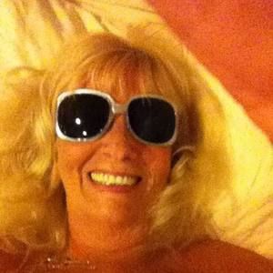 Meet your Posher, Bobbie